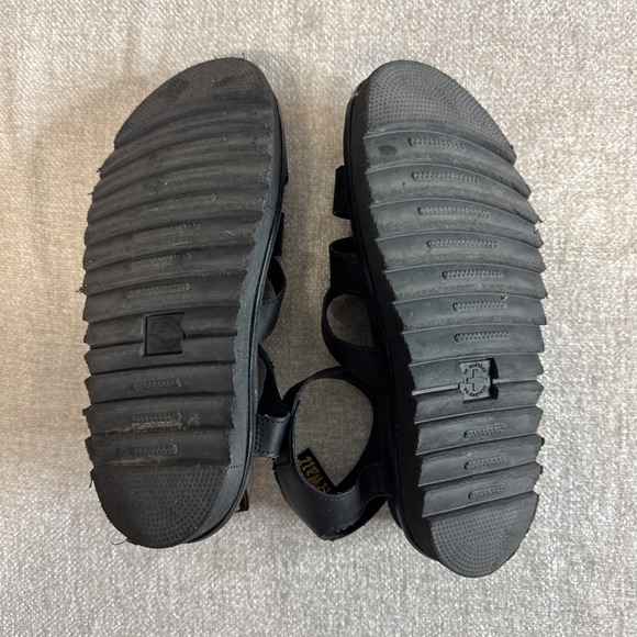 Dr Martens Blair Hydro Leather Strap Sandals Black Sz 9 - Picture 5 of 6